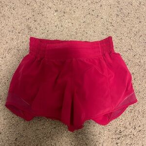 Lululemon size 4 hot pink hotty hot shorts 2.5” inseam